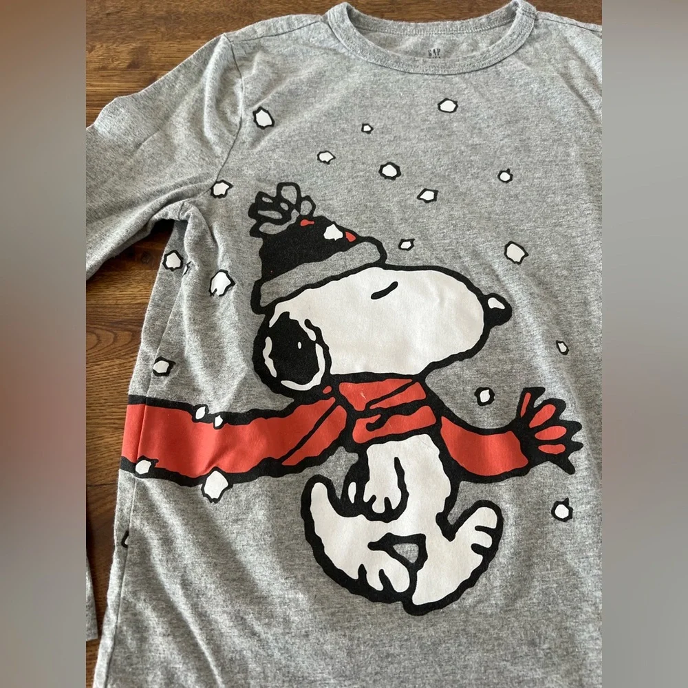 GAP Kids PEANUTS Size Medium Long Sleeve Graphic Shirt